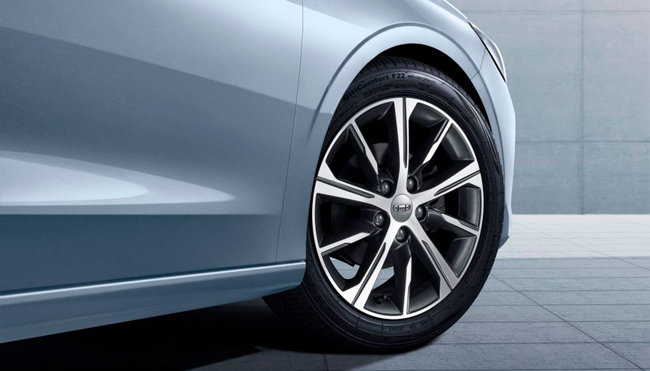 Geely Emgrand купить в кредит, цена Geely Emgrand