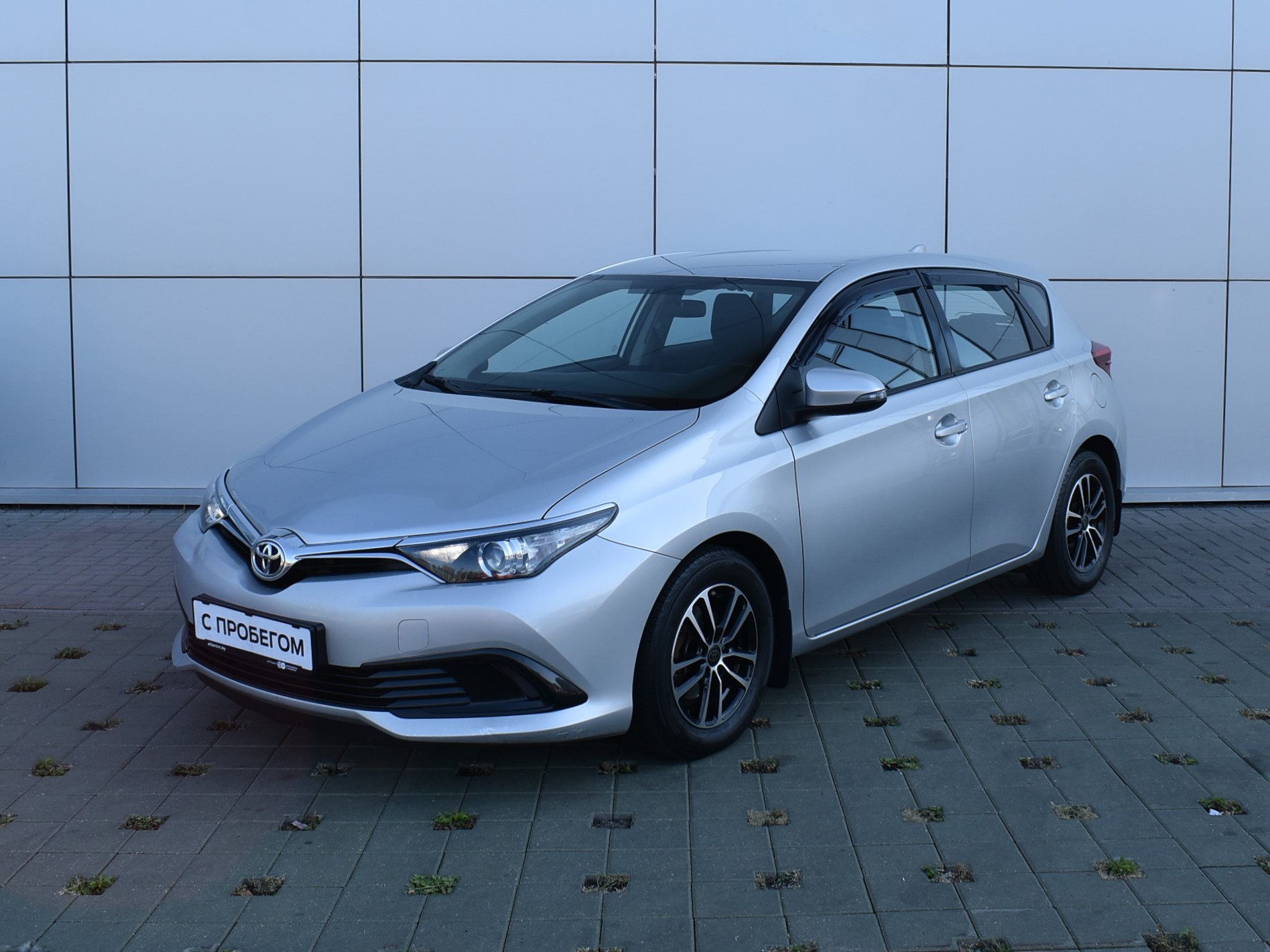 Auris