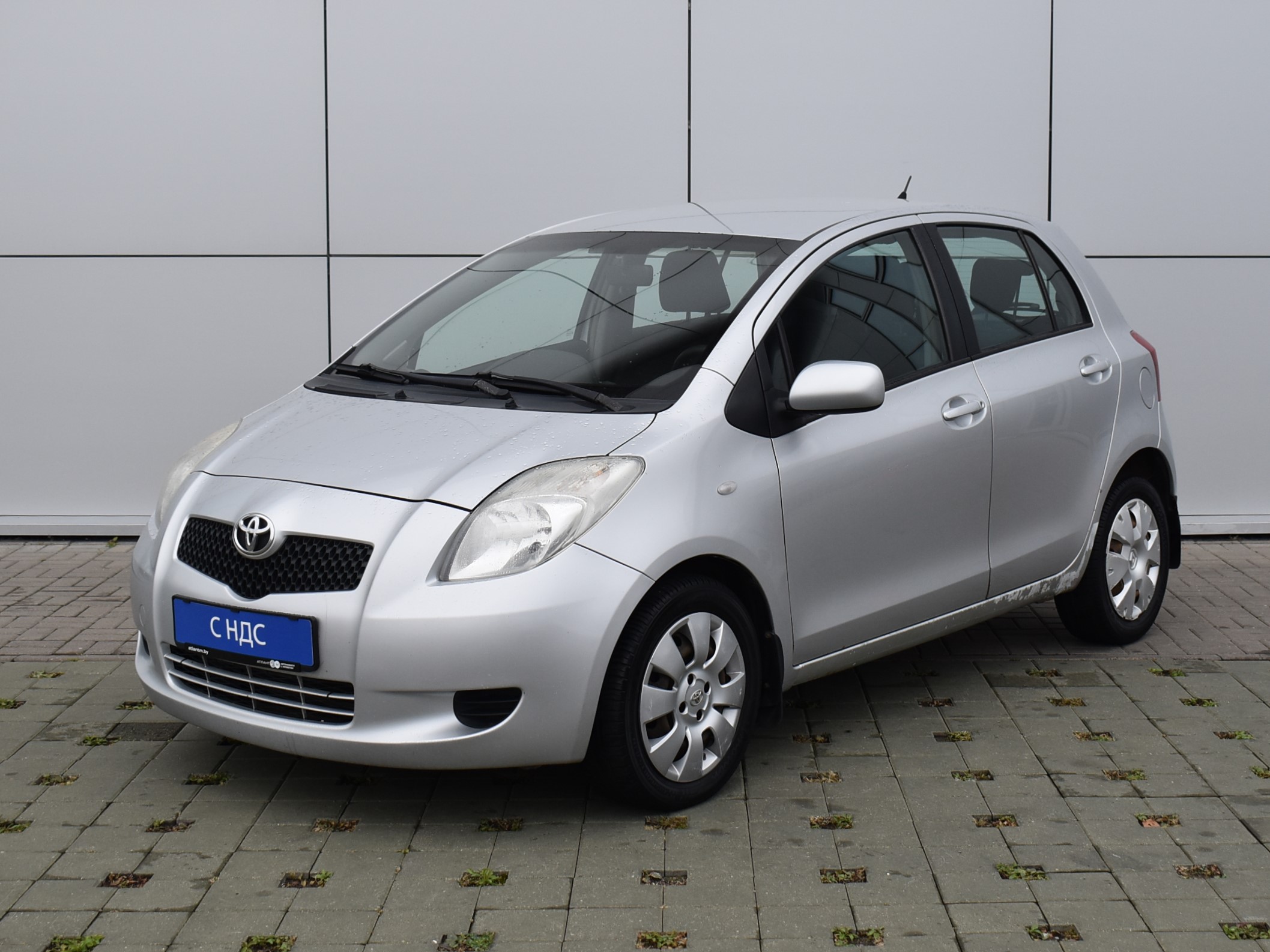 Yaris